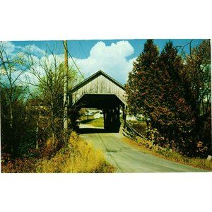 Covered Bridge Lyndon Vermont Postcard Travel Souvenir Unposted Vintage